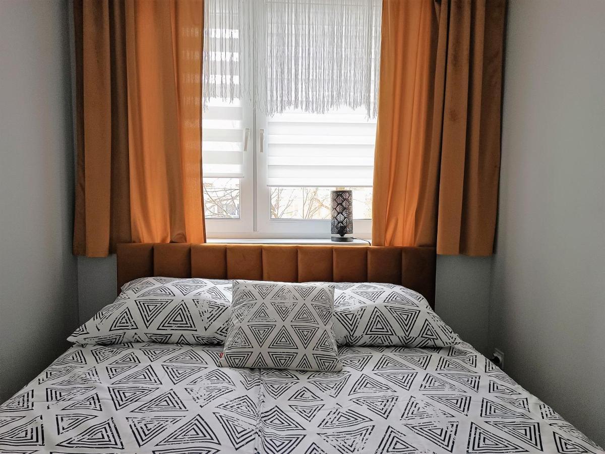 Bursztynowy Apartament Тарновске-Гуры Экстерьер фото